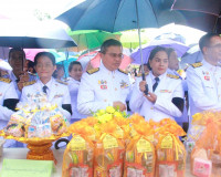 ข้าราชการและประชาชนจังหวัดสุราษฎร์ธานีพร้อมใจร่วมพิธีเจริญพร ... พารามิเตอร์รูปภาพ 40