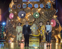 สุราษฎร์ธานีเปิดไฟต้นคริสต์มาส “พราวราสา” ยกย่องมะพร้าว–หัตถ ... พารามิเตอร์รูปภาพ 22
