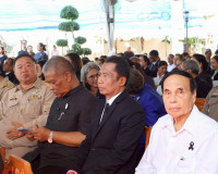 ผู้ว่าราชการจังหวัดสุราษฎร์ธานี เป็นประธานงาน "วันวิญญาณ" ปร ... พารามิเตอร์รูปภาพ 24