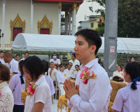 สุราษฎร์ธานีจัดพิธีทำบุญเมืองใหญ่ ตักบาตรพระ 1,110 รูป ฉลอง  ... พารามิเตอร์รูปภาพ 17