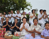 สุราษฎร์ธานีจัดพิธีทำบุญเมืองใหญ่ ตักบาตรพระ 1,110 รูป ฉลอง  ... พารามิเตอร์รูปภาพ 20