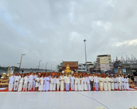 สุราษฎร์ธานีจัดพิธีทำบุญเมืองใหญ่ ตักบาตรพระ 1,110 รูป ฉลอง  ... พารามิเตอร์รูปภาพ 76