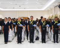 จังหวัดสุราษฎร์ธานีจัดพิธีถวายอาลัยและปฏิญาณตน รวมพลังแห่งคว ... พารามิเตอร์รูปภาพ 7