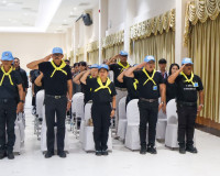 จังหวัดสุราษฎร์ธานีจัดพิธีถวายอาลัยและปฏิญาณตน รวมพลังแห่งคว ... พารามิเตอร์รูปภาพ 12