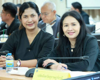 รองผู้ว่าราชการจังหวัดสุราษฎร์ธานี เป็นประธานการประชุม เพื่อ ... พารามิเตอร์รูปภาพ 5
