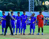 รองผู้ว่าราชการจังหวัดสุราษฎร์ธานี กล่าวต้อนรับทีมฟุตบอลหมอน ... พารามิเตอร์รูปภาพ 6