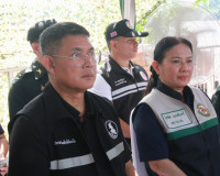 ผู้ว่าฯ สุราษฎร์ธานีเปิดศูนย์ปฏิบัติการป้องกันและลดอุบัติเหต ... พารามิเตอร์รูปภาพ 35