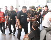 ผู้ว่าฯ สุราษฎร์ธานีพร้อมขนส่งจังหวัด ลงพื้นที่ตรวจเยี่ยมจุด ... พารามิเตอร์รูปภาพ 7