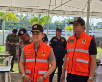 สุราษฎร์ธานีห่วงใยประชาชน รองผู้ว่าฯ ลงพื้นที่ให้กำลังใจเจ้า ... พารามิเตอร์รูปภาพ 5