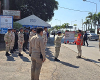 สุราษฎร์ธานีห่วงใยประชาชน รองผู้ว่าฯ ลงพื้นที่ให้กำลังใจเจ้า ... พารามิเตอร์รูปภาพ 28