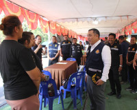 ผู้ว่าฯ สุราษฎร์ธานี ลงพื้นที่ให้กำลังใจเจ้าหน้าที่ผู้ปฏิบัต ... พารามิเตอร์รูปภาพ 18