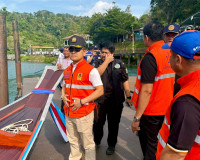 รองผู้ว่าฯ สุราษฎร์ธานี เดินสายตรวจเยี่ยมจุดตรวจ/จุดบริการปร ... พารามิเตอร์รูปภาพ 15