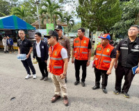 รองผู้ว่าฯ สุราษฎร์ธานี เดินสายตรวจเยี่ยมจุดตรวจ/จุดบริการปร ... พารามิเตอร์รูปภาพ 70