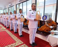 จังหวัดสุราษฎร์ธานีจัดพิธีเจริญพระพุทธมนต์ถวายพระพรชัยมงคล เ ... พารามิเตอร์รูปภาพ 17