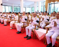 จังหวัดสุราษฎร์ธานีจัดพิธีเจริญพระพุทธมนต์ถวายพระพรชัยมงคล เ ... พารามิเตอร์รูปภาพ 22