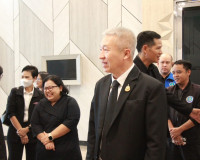 รองผู้ว่าราชการจังหวัดสุราษฎร์ธานี ให้การต้นรับนายสันติ ป่าห ... พารามิเตอร์รูปภาพ 7