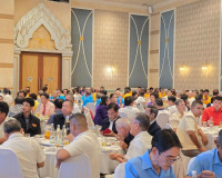 ผู้ว่าฯ สุราษฎร์ธานี เป็นประธานกล่าวต้อนรับงานเลี้ยงรับรองมู ... พารามิเตอร์รูปภาพ 3