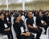 ประชาชนจังหวัดสุราษฎร์ธานีพร้อมใจเดินทางไปเข้าเฝ้าฯ กราบถวาย ... พารามิเตอร์รูปภาพ 16