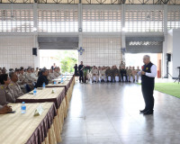 ผู้ว่าฯ สุราษฎร์ธานี เปิดเวทีสัญจรอำเภอไชยา รับฟังปัญหาผู้นำ ... พารามิเตอร์รูปภาพ 8