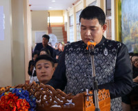 ผู้ว่าราชการจังหวัดสุราษฎร์ธานี เป็นประธานมอบเกียรติบัตร “เด ... พารามิเตอร์รูปภาพ 18