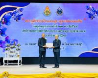 รองผู้ว่าราชการจังหวัดสุราษฎร์ธานี เป็นประธานในพิธีงานวันครู ... พารามิเตอร์รูปภาพ 5