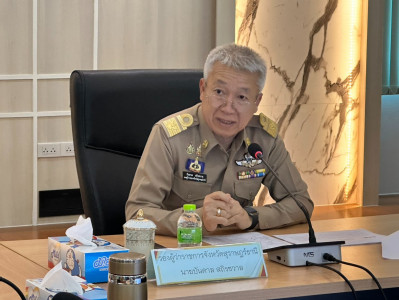 รองผู้ว่าราชการจังหวัดสุราษฎร์ธานี เป็นประธานการประชุมคณะทำง ... พารามิเตอร์รูปภาพ 1