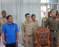 จังหวัดสุราษฎร์ธานีจัดพิธีมอบสิ่งของพระราชทาน มูลนิธิราชประช ... พารามิเตอร์รูปภาพ 2