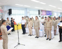 จังหวัดสุราษฎร์ธานีจัดพิธีมอบสิ่งของพระราชทาน มูลนิธิราชประช ... พารามิเตอร์รูปภาพ 16