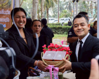 รองผู้ว่าฯ สุราษฎร์ธานี ร่วมงาน NBT สุราษฎร์ธานี ในโครงการเส ... พารามิเตอร์รูปภาพ 38