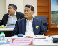 สุราษฎร์ธานีประชุมคณะทำงานแก้ไขปัญหาที่ดินสาธารณประโยชน์และท ... พารามิเตอร์รูปภาพ 1