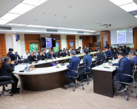 ผู้ว่าราชการจังหวัดสุราษฎร์ธานีเป็นประธานประชุม กรอ.จังหวัด  ... พารามิเตอร์รูปภาพ 26