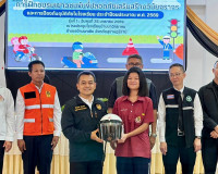 รองผู้ว่าฯ สุราษฎร์ธานีเปิดโครงการฝึกอบรมเยาวชนขับขี่ปลอดภัย ... พารามิเตอร์รูปภาพ 4