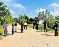 รองผู้ว่าราชการจังหวัดสุราษฎร์ธานี ประธานคณะกรรมการพิจารณากา ... พารามิเตอร์รูปภาพ 2