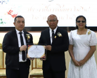 ผู้ว่าฯ สุราษฎร์ธานี เปิดกิจกรรม “วันธารน้ำใจ” มอบทุนการศึกษ ... พารามิเตอร์รูปภาพ 15