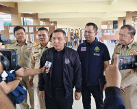 บรรยากาศเลือกตั้งล่วงหน้าสุราษฎร์ธานีคึกคัก ผู้ว่าราชการจังห ... พารามิเตอร์รูปภาพ 4