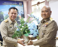 ประชาสัมพันธ์จังหวัดสุราษฎร์ธานี นำข้าราชการในสังกัด เข้าเยี ... พารามิเตอร์รูปภาพ 18