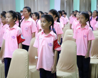 ผู้ว่าฯ สุราษฎร์ธานี เปิดโครงการรวมพลังแห่งความภักดี น้อมรำล ... พารามิเตอร์รูปภาพ 4