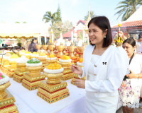 ผู้ว่าฯ สุราษฎร์ธานีนำข้าราชการและพ่อค้าประชาชนร่วมพิธีบวงสร ... พารามิเตอร์รูปภาพ 52