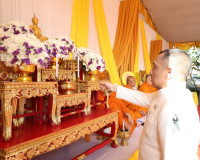 ผู้ว่าฯ สุราษฎร์ธานีนำข้าราชการและพ่อค้าประชาชนร่วมพิธีบวงสร ... พารามิเตอร์รูปภาพ 70