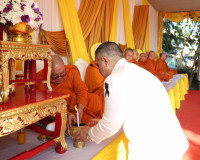 ผู้ว่าฯ สุราษฎร์ธานีนำข้าราชการและพ่อค้าประชาชนร่วมพิธีบวงสร ... พารามิเตอร์รูปภาพ 72