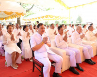 ผู้ว่าฯ สุราษฎร์ธานีนำข้าราชการและพ่อค้าประชาชนร่วมพิธีบวงสร ... พารามิเตอร์รูปภาพ 78