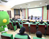 สุราษฎร์ธานีเปิดเวทีสร้างความเข้าใจก่อนลงประชามติ สร้างการมี ... พารามิเตอร์รูปภาพ 5