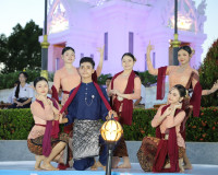 รองผู้ว่าฯ จังหวัดสุราษฎร์ธานี เปิดร้านนาวากาชาด คืนที่สอง ใ ... พารามิเตอร์รูปภาพ 36