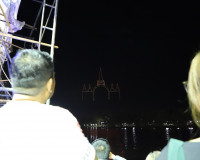 คืนที่สองคึกครื้น! ร้านนาวากาชาดสุราษฎร์ฯ แจกจริง รางวัลใหญ่ ... พารามิเตอร์รูปภาพ 35