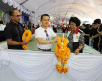 รองผู้ว่าฯ จังหวัดสุราษฎร์ธานี เปิดร้านนาวากาชาด คืนที่สาม ใ ... พารามิเตอร์รูปภาพ 21