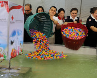 รองผู้ว่าฯ จังหวัดสุราษฎร์ธานี เปิดร้านนาวากาชาด คืนที่สาม ใ ... พารามิเตอร์รูปภาพ 33