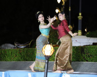 รองผู้ว่าฯ จังหวัดสุราษฎร์ธานี เปิดร้านนาวากาชาด คืนที่สาม ใ ... พารามิเตอร์รูปภาพ 45