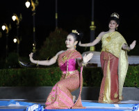 รองผู้ว่าฯ จังหวัดสุราษฎร์ธานี เปิดร้านนาวากาชาด คืนที่สาม ใ ... พารามิเตอร์รูปภาพ 57