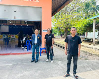 รองผู้ว่าฯ สุราษฎร์ธานี ลงพื้นที่ตรวจเยี่ยมหน่วยเลือกตั้ง ส. ... พารามิเตอร์รูปภาพ 7