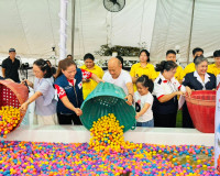 รองผู้ว่าราชการจังหวัดสุราษฎร์ธานี เป็นประธานเปิดร้านนาวากาช ... พารามิเตอร์รูปภาพ 4